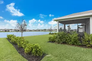 423 Acai Ln, Fort Pierce, FL 34981 - Photo 6