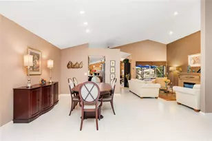 6660 NW 75th Pl, Parkland, FL 33067 - Photo 14