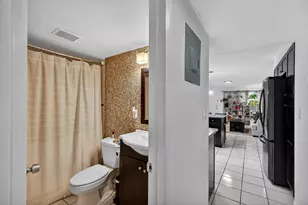 4011 N Meridian Ave, Miami Beach, FL 33140 - Photo 18