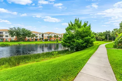 10106 W Myrtlewood Cir Circle W, Palm Beach Gardens, FL 33418 - Photo 20