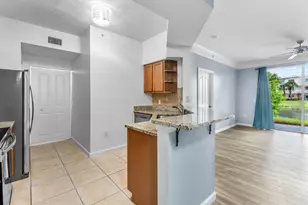 10106 W Myrtlewood Cir Circle W, Palm Beach Gardens, FL 33418 - Photo 4