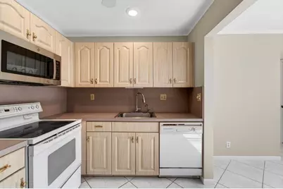 95 Burgundy B, Delray Beach, FL 33484 - Photo 16