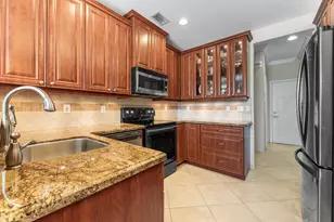 12585 NW 56th Dr, Coral Springs, FL 33076 - Photo 12