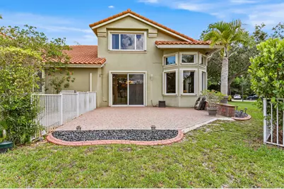 12585 NW 56th Drive, Coral Springs, FL 33076 - Photo 8