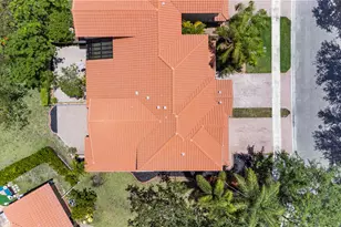 12585 NW 56th Dr, Coral Springs, FL 33076 - Photo 24
