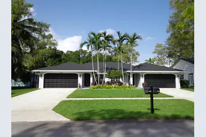 1169 Mulberry Place, Wellington, FL 33414 - Photo 2