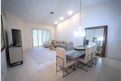 8088 VÃ­a Di Veneto, Boca Raton, FL 33496 - Photo 6
