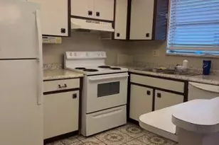 149 Stratford, West Palm Beach, FL 33417 - Photo 8