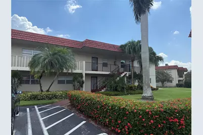 32 Abbey Lane #207, Delray Beach, FL 33446 - Photo 2