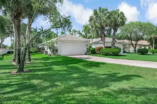 9543 Crescent View Dr N, Boynton Beach, FL 33437 - Photo 44