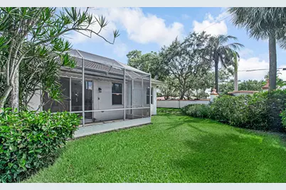 9543 Crescent View Drive N, Boynton Beach, FL 33437 - Photo 36