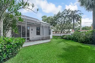 9543 Crescent View Dr N, Boynton Beach, FL 33437 - Photo 36