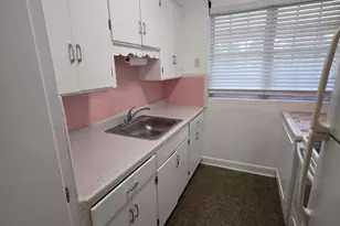 3637 S Olive Ave, West Palm Beach, FL 33405 - Photo 6