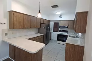 520 W Branch St, Lantana, FL 33462 - Photo 8