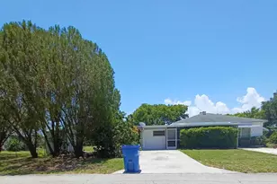 520 W Branch St, Lantana, FL 33462 - Photo 2