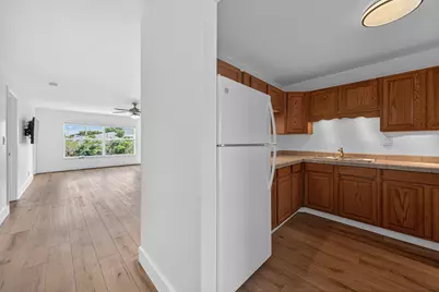 6570 Royal Palm Boulevard #306j, Margate, FL 33063 - Photo 14