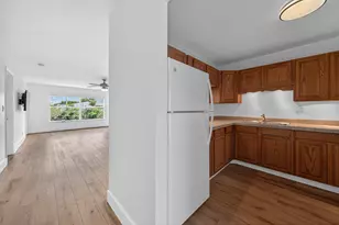 6570 Royal Palm Blvd, Margate, FL 33063 - Photo 14