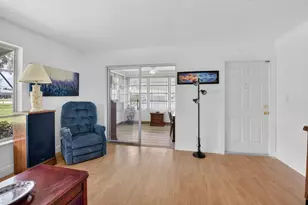 172 High Point Terrace W, Delray Beach, FL 33445 - Photo 4