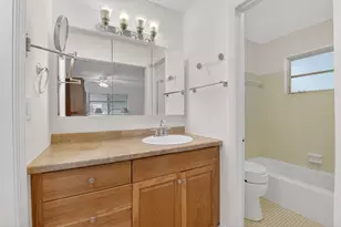 172 High Point Terrace W, Delray Beach, FL 33445 - Photo 18