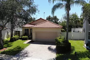 1755 NW 77th Ave, Pembroke Pines, FL 33024 - Photo 2