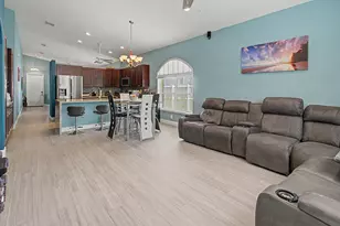 1755 NW 77th Ave, Pembroke Pines, FL 33024 - Photo 12