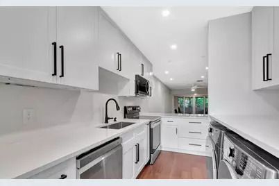1140 Mahogany Way #204, Delray Beach, FL 33445 - Photo 6