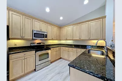2045 Grey Falcon Circle SW, Vero Beach, FL 32962 - Photo 4