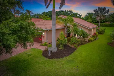 2045 Grey Falcon Circle SW, Vero Beach, FL 32962 - Photo 2