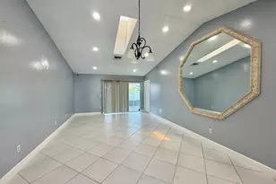 5072 Arbor Glen Cir, Lake Worth, FL 33463 - Photo 1