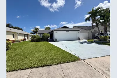 5072 Arbor Glen Circle, Lake Worth, FL 33463 - Photo 2