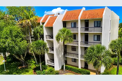 3050 Presidential Way #205, West Palm Beach, FL 33401 - Photo 1