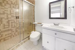 3050 Presidential Way, West Palm Beach, FL 33401 - Photo 8