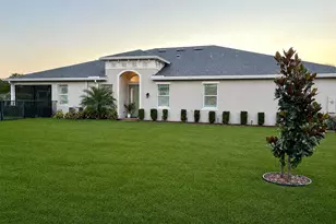 12773 SW Lake Fern Cir, Port Saint Lucie, FL 34987 - Photo 4
