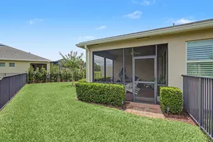 12773 SW Lake Fern Cir, Port Saint Lucie, FL 34987 - Photo 22