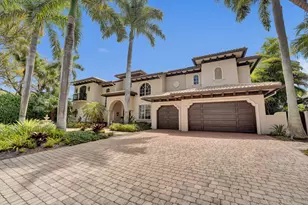 1212 E Lake Dr, Fort Lauderdale, FL 33316 - Photo 1