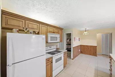 716 SE Evergreen Terrace, Port Saint Lucie, FL 34983 - Photo 6