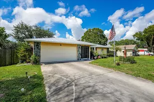 716 SE Evergreen Terrace, Port Saint Lucie, FL 34983 - Photo 2
