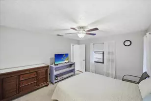 716 SE Evergreen Terrace, Port Saint Lucie, FL 34983 - Photo 10