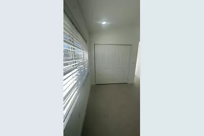 4300 W 10th Court, Hialeah, FL 33012 - Photo 32