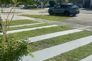 4300 W 10th Ct, Hialeah, FL 33012 - Photo 38