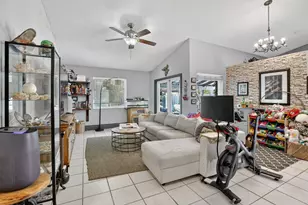13970 Oaklawn Pl, Davie, FL 33325 - Photo 6