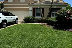 107 Sunset Cove Ln, Palm Beach Gardens, FL 33418 - Photo 2