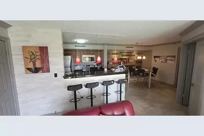 145 Yacht Club Way #112, Hypoluxo, FL 33462 - Photo 6