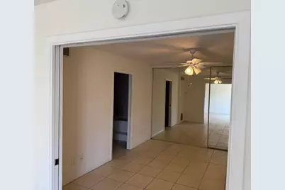 637 Executive Center Drive #N208, West Palm Beach, FL 33401 - Photo 8