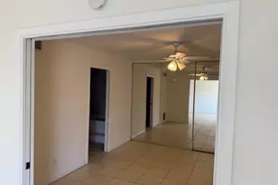637 Executive Center Dr, West Palm Beach, FL 33401 - Photo 8