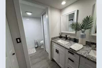 303 Arabian Road, Palm Springs, FL 33461 - Photo 16