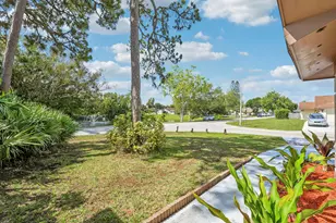 4617 SE Geneva Dr, Stuart, FL 34997 - Photo 6