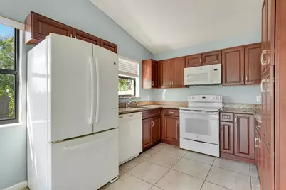 4617 SE Geneva Drive, Stuart, FL 34997 - Photo 12