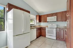 4617 SE Geneva Dr, Stuart, FL 34997 - Photo 12