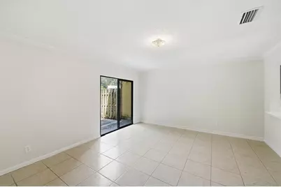5154 Breckenridge Place #42, West Palm Beach, FL 33417 - Photo 2